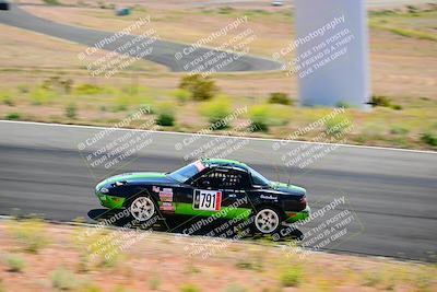 media/May-05-2024-Lucky Dog Racing (Sun) [[8a365fce5b]]/1030am-Turn 3/